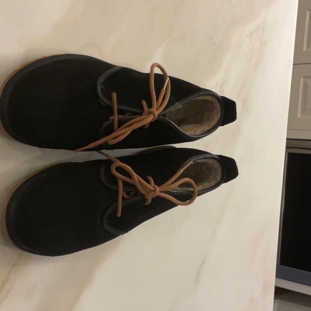 Black Ugg lace up Moccasin! Barely worn !